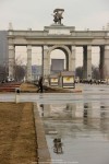 Отражения на ВДНХ