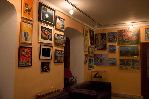 выставка фото и картин в Домжуре